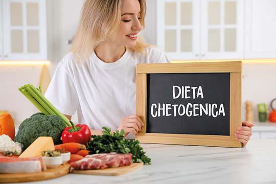 Dieta chetogenica: come funziona?