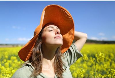 Come preparare la pelle al sole primaverile con il collagene