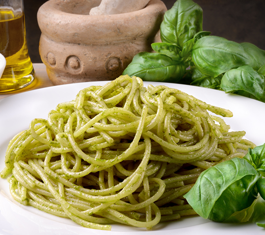 Ricetta light - Spaghetti con crema al basilico